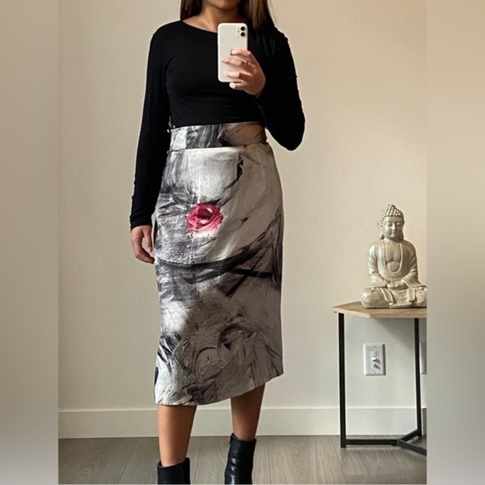 Alberta Feretti Grey Floral Silk Skirt Fits like 4/6